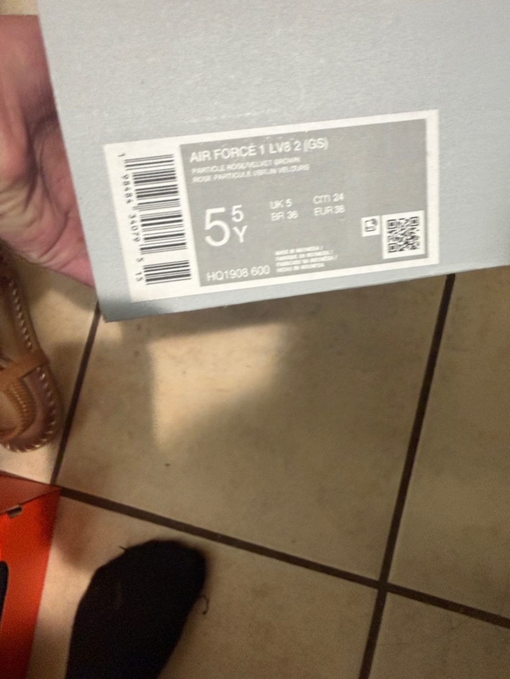 Nike Low-Top Sneakers in Light Pink with Black Patent Swoosh - Picture 3 of 3